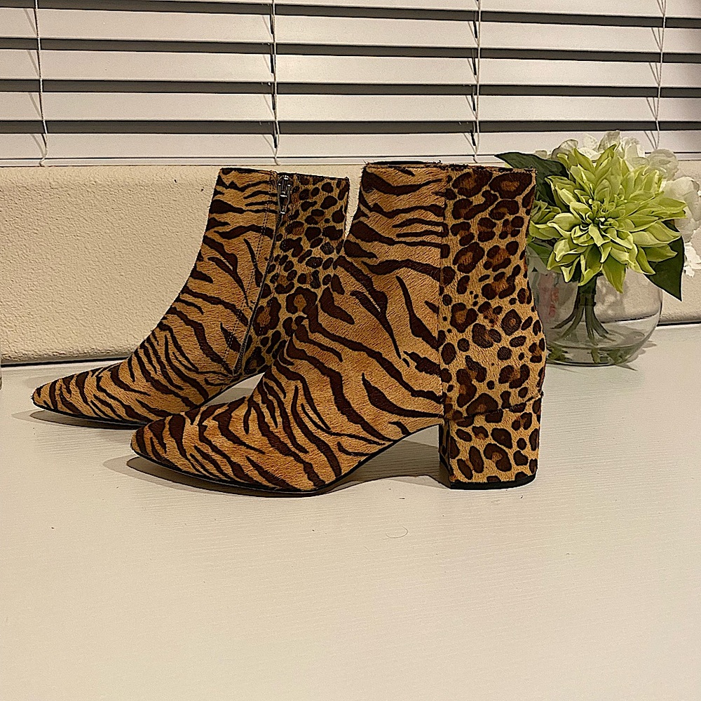 Dolce Vita Cheetah/Zebra print booties.